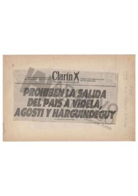 Recortes de diario y hoja con anotación