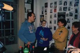 Ismael Serrano visita a las Madres 2005