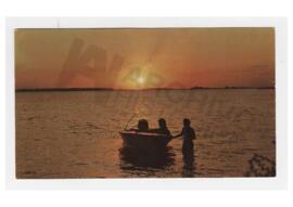 Postal que envía Carlos desde Villa Gesell a Adelina con sobre 1974