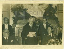 Juan Domingo Perón con Embajadores