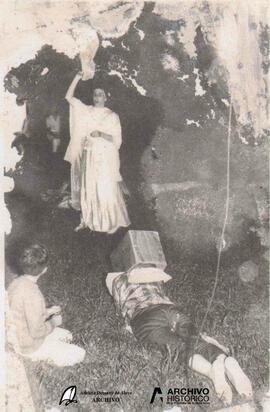Profesión Adelina