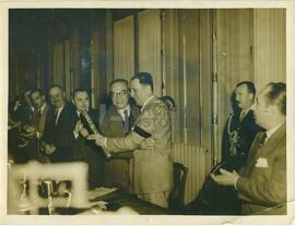 Juan Domingo Perón con Delegaciones y Audiencias