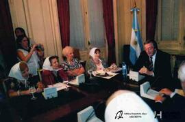 Madres con el presidente Kirchner 2005