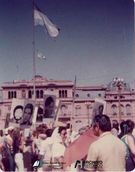 Ronda de las Madres, último jueves de dictadura 1983