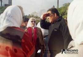 Madres de Plaza de Mayo, La Plata 2002