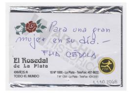 Tarjeta enviada a Adelina por la flia. Cédola