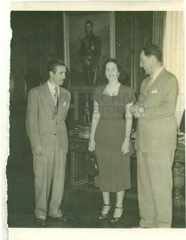 Juan Domingo Perón con delegaciones extranjeras