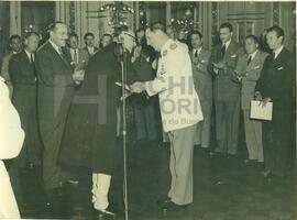 Juan Domingo Perón con Embajadores