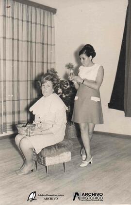 Profesión Adelina