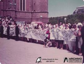 Centenario La Plata, escrache a Bignone 1982