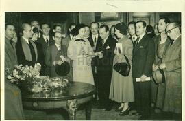Eva Duarte de Perón con personalidades argentinas