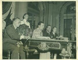 Juan Domingo Perón con Delegaciones y Audiencias