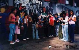 Inauguración mural fin de curso Escuela Joaquín V. González 2004