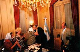 Madres con el presidente Kirchner 2005