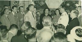 Juan Domingo Perón con Legisladores extranjeros