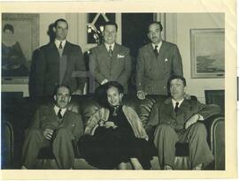 Juan Domingo Perón con deportistas
