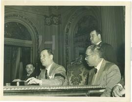 Juan Domingo Perón y con gremialistas